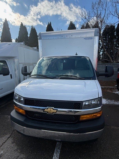 New 2026 Chevrolet Express 3500 w/ Power Convenience Package RWD image 3