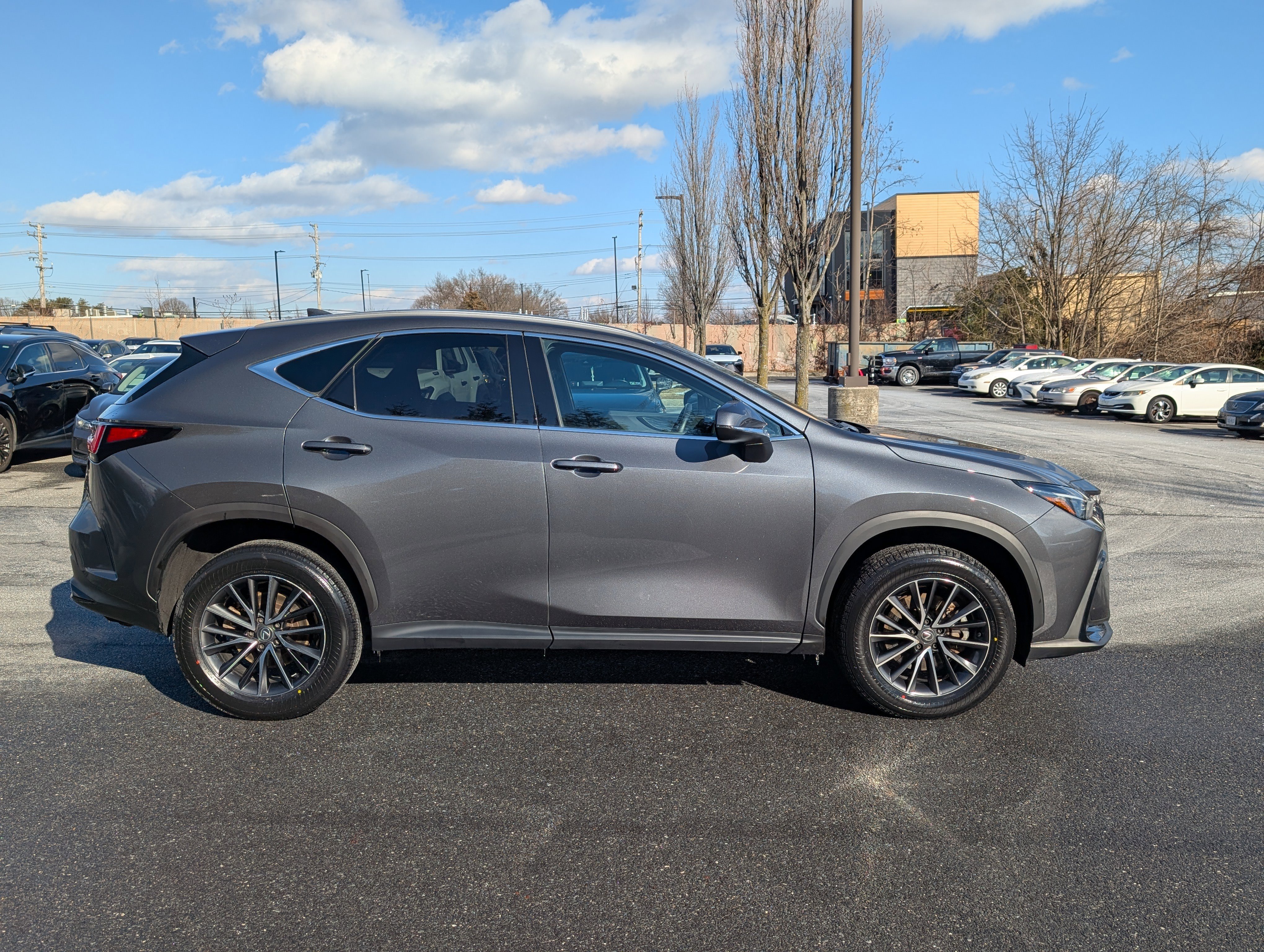 Certified 2024 Lexus NX 350h 350h Premium image 2