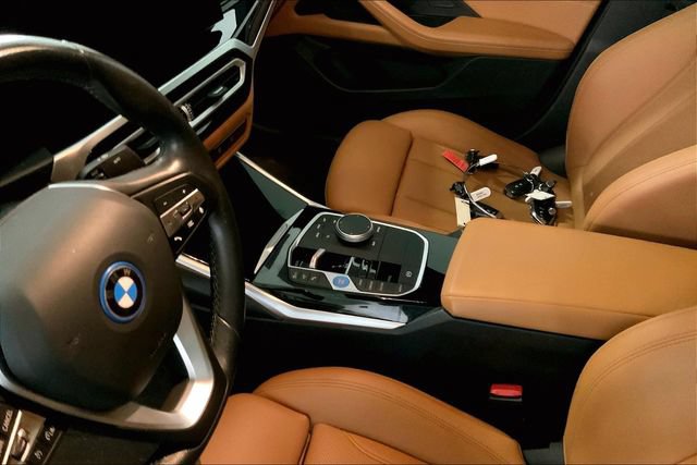 Used 2023 BMW i4 eDrive35 w/ Parking Assistance Package RWD image 8