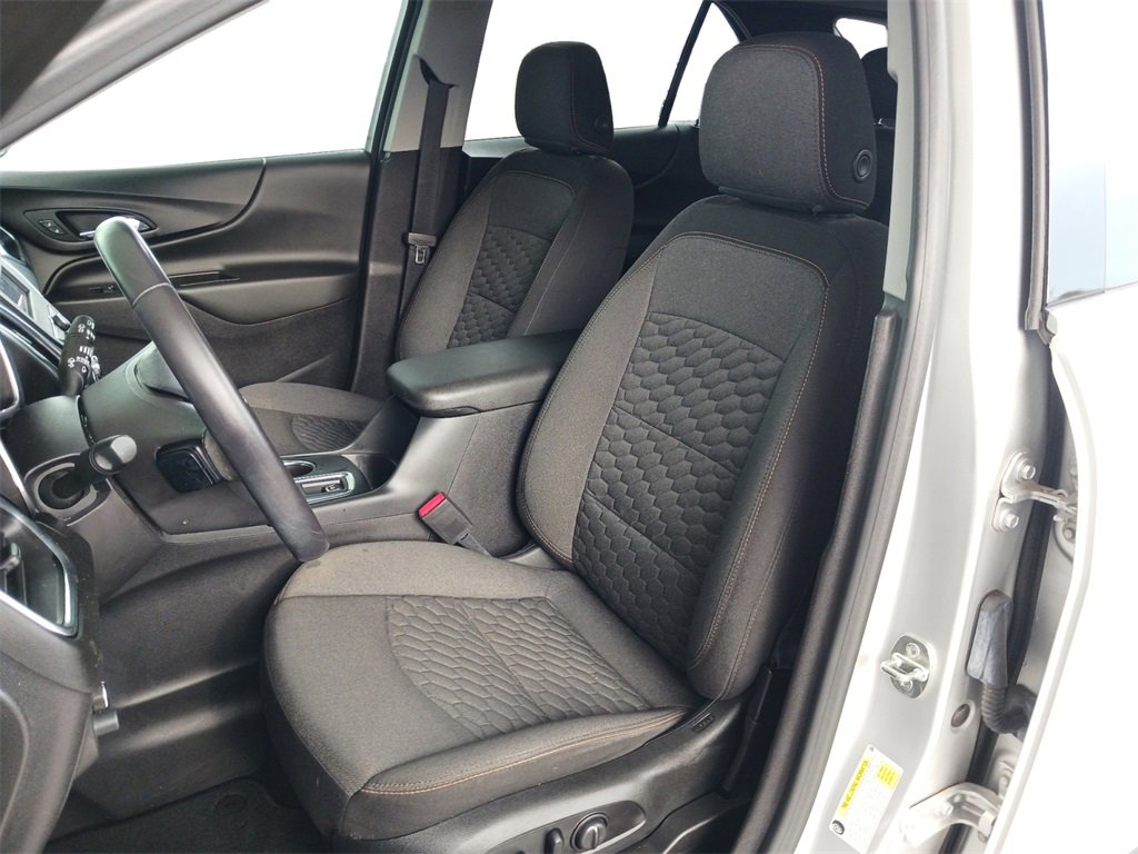 Used 2020 Chevrolet Equinox LT image 26