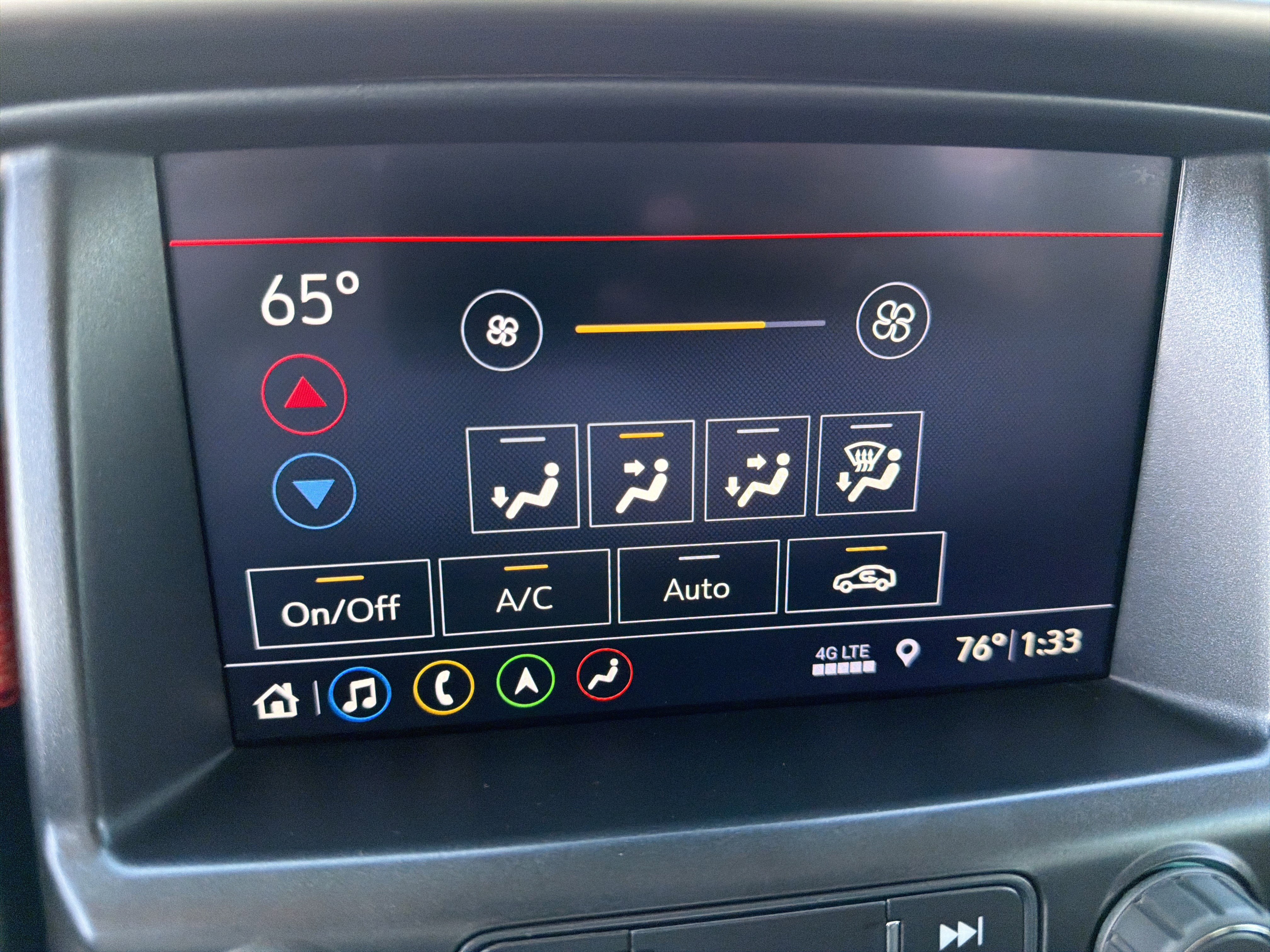 Used 2021 GMC Canyon Denali image 32