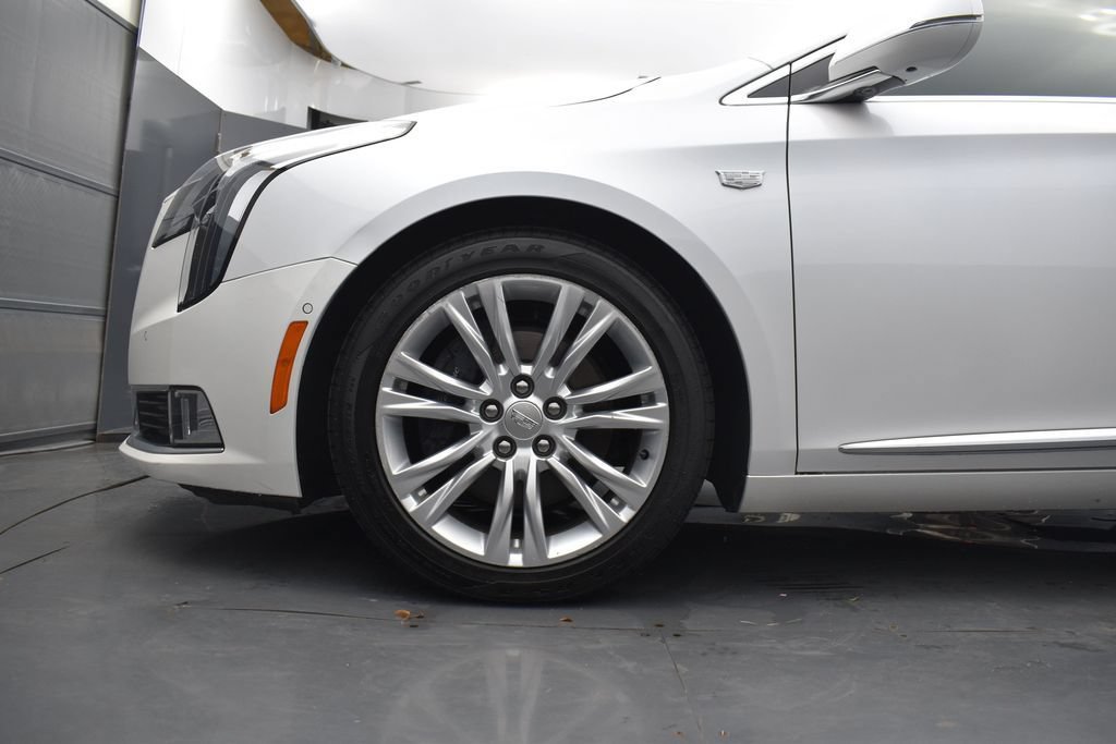 Used 2019 Cadillac XTS Luxury w/ Driver Awareness Package FWD image 8
