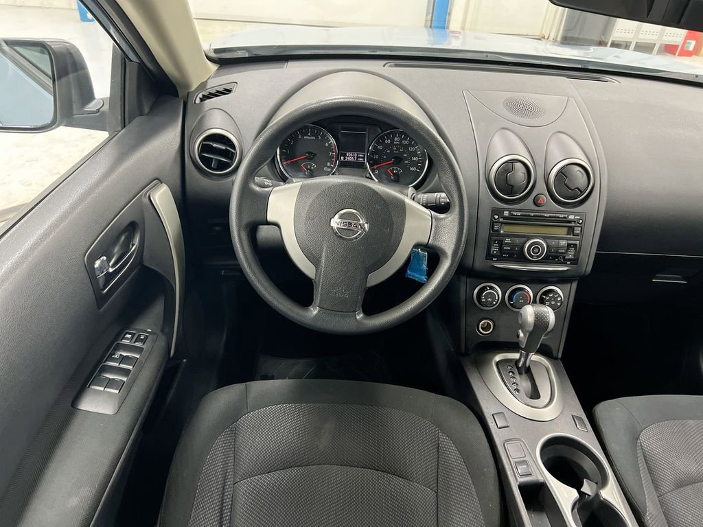 Used 2014 Nissan Rogue S image 11