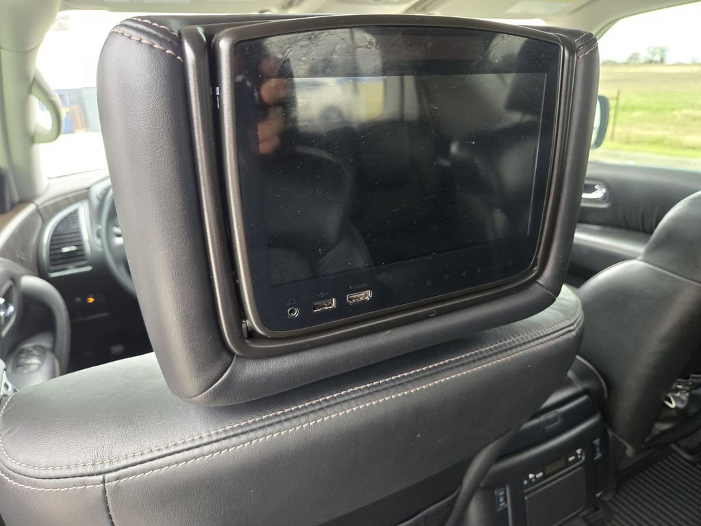 Used 2021 Nissan Armada Platinum w/ Captain's Chairs Package image 30