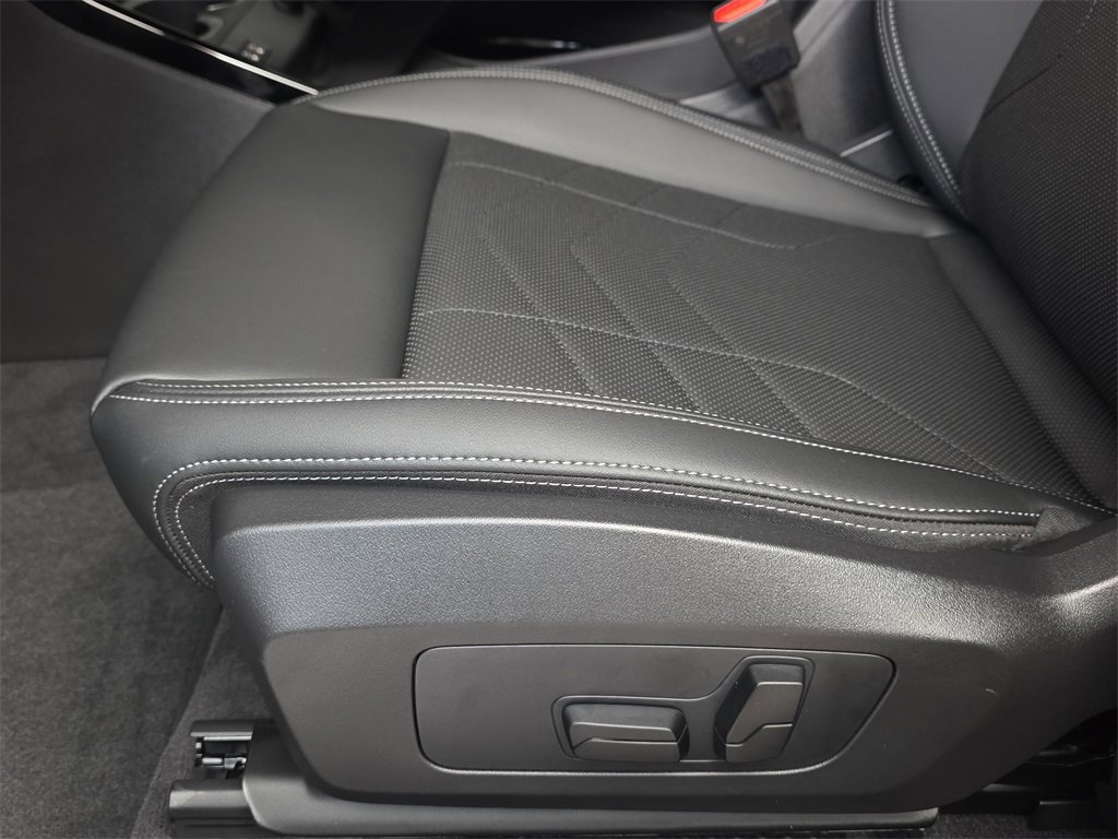 New 2026 BMW X1 xDrive28i w/ Technology Package image 28