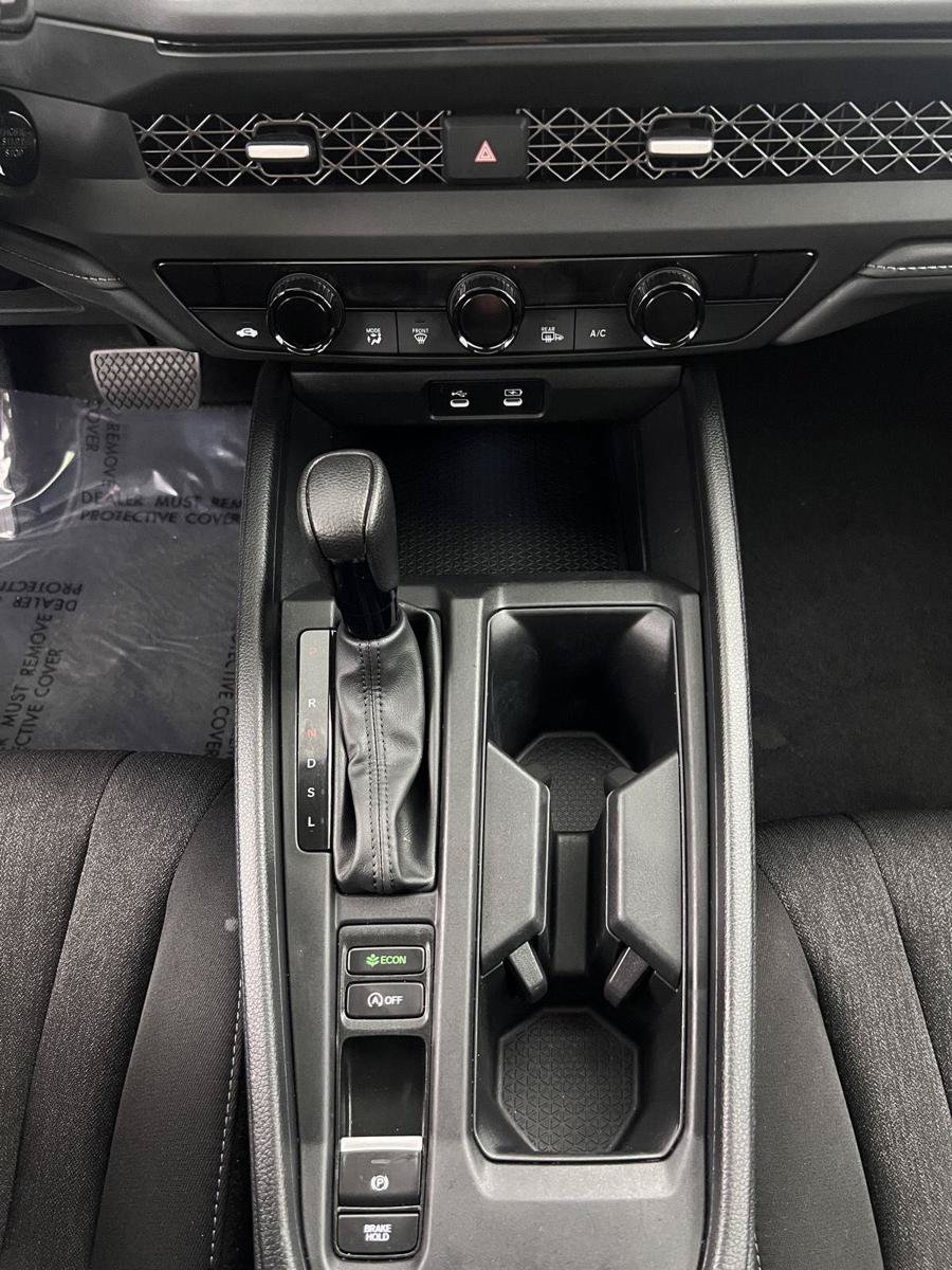 Certified 2023 Honda Accord EX image 7