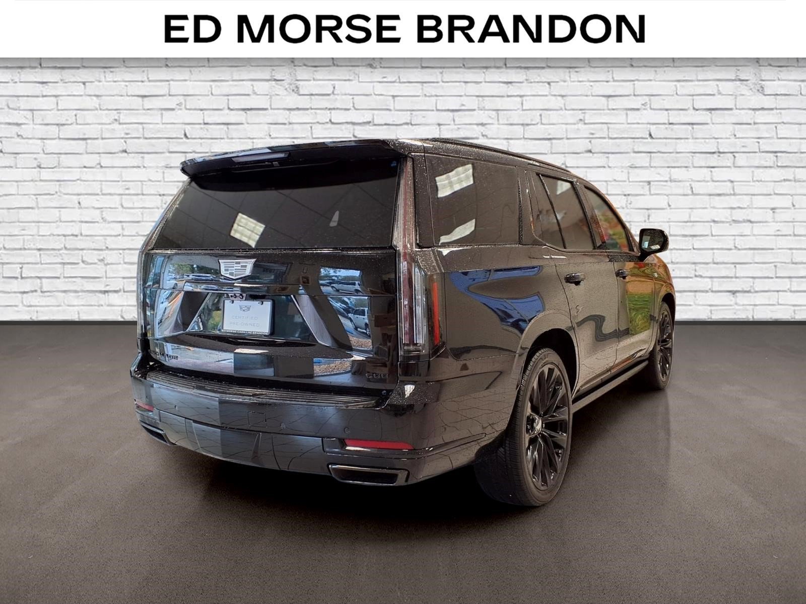 Certified 2026 Cadillac Escalade Platinum Sport w/ LPO, ONYX Package AWD/4WD image 5