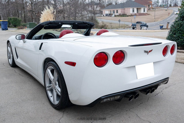 Used 2010 Chevrolet Corvette Convertible w/ Preferred Equipment Group image 6