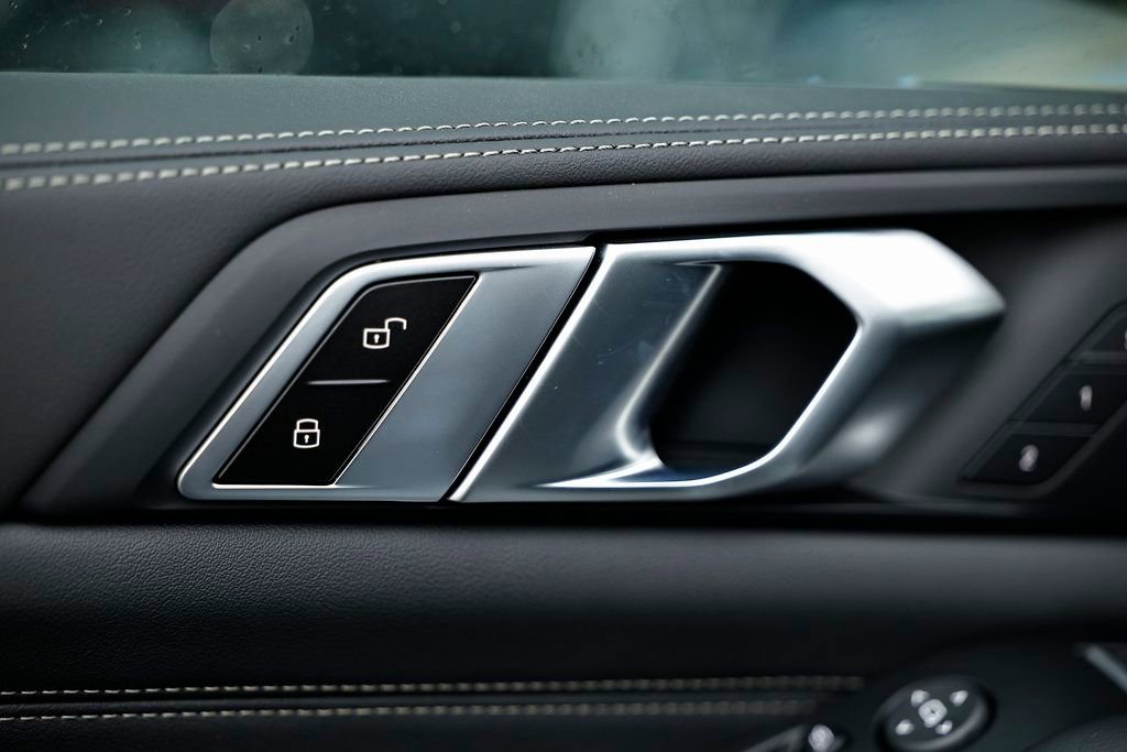 New 2026 BMW X5 xDrive40i AWD/4WD image 15