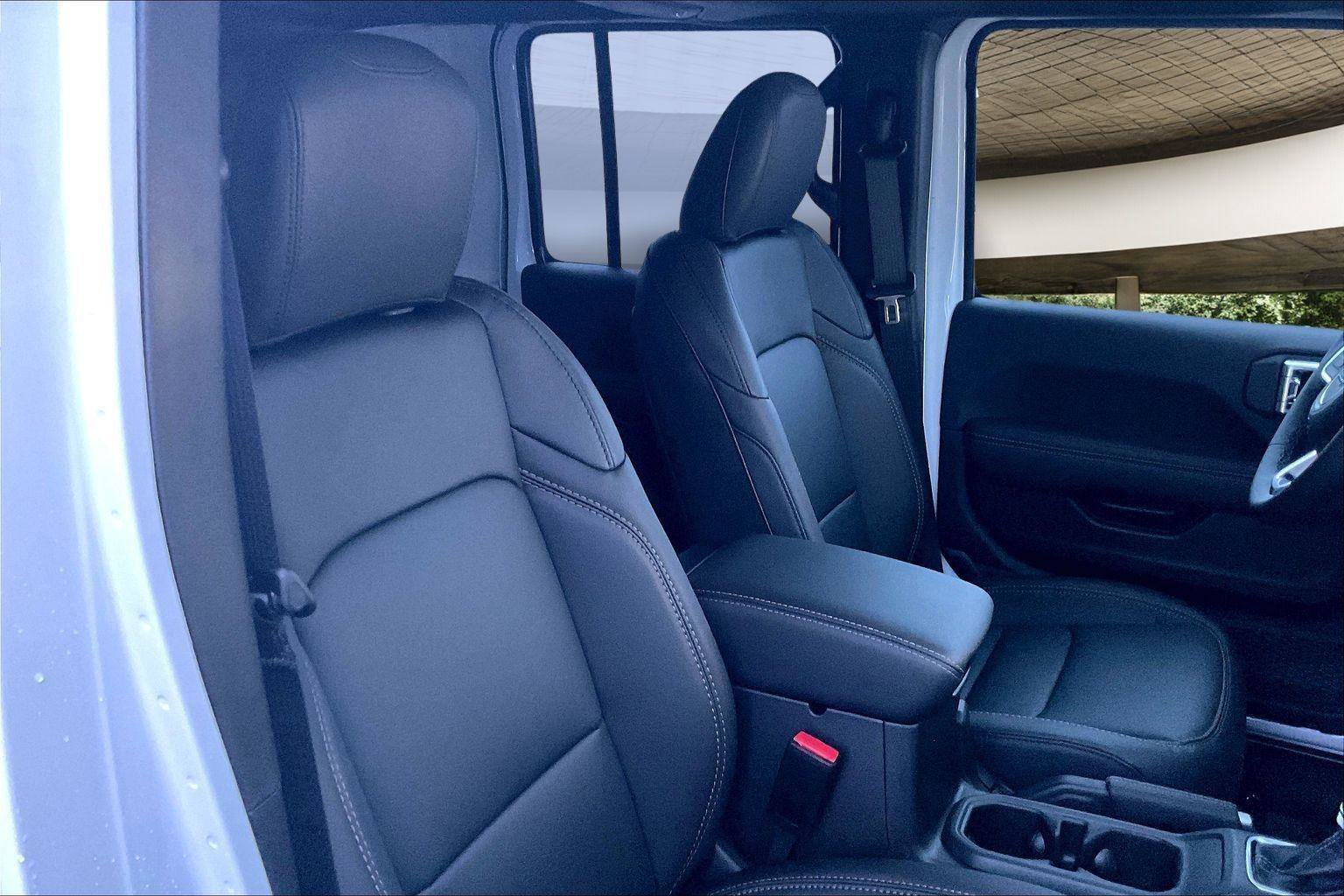 New 2026 Jeep Wrangler Sahara image 10