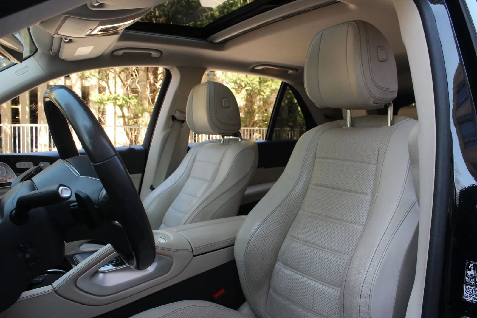 Used 2020 Mercedes-Benz GLE 350 4MATIC image 18