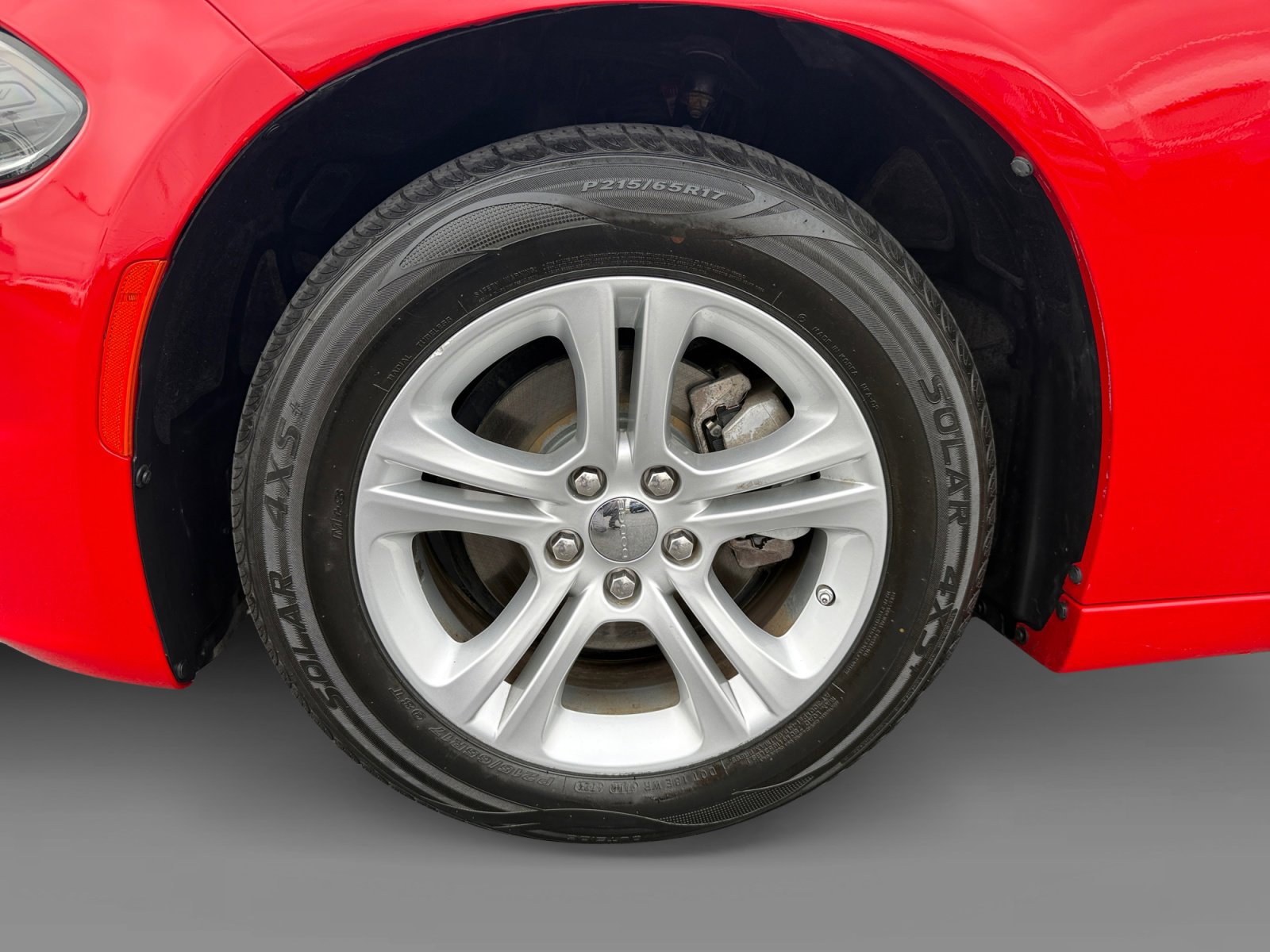 Used 2022 Dodge Charger SXT w/ Leather Interior Group RWD image 9