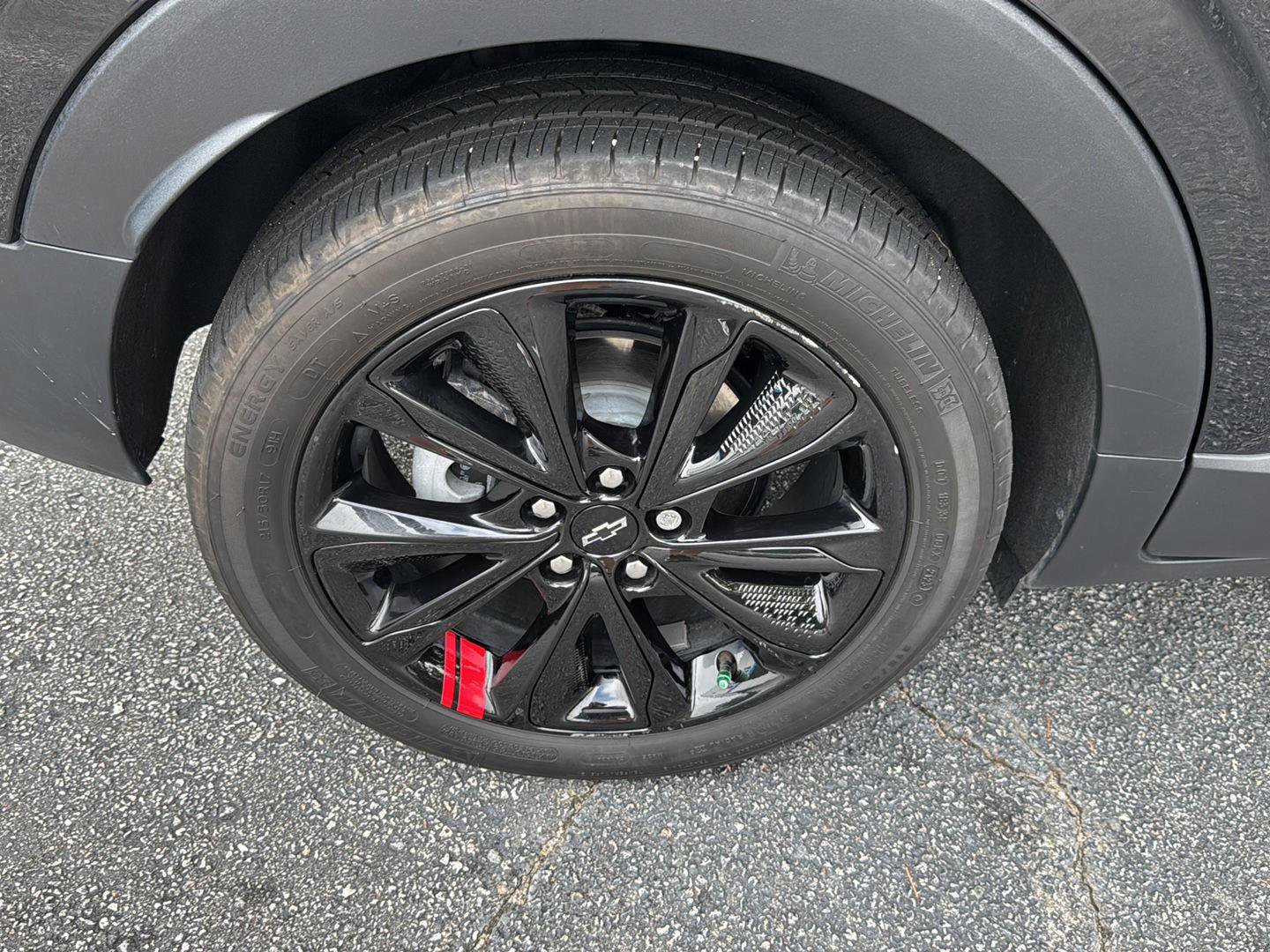 Used 2023 Chevrolet Bolt EUV LT w/ Comfort Package image 34