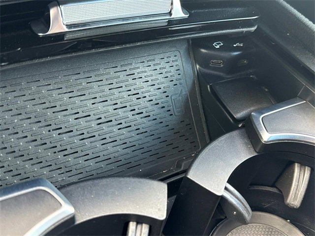 Used 2021 Mercedes-Benz GLS 450 4MATIC image 40