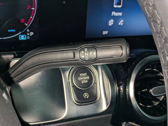 New 2026 Mercedes-Benz GLB 250 image 12