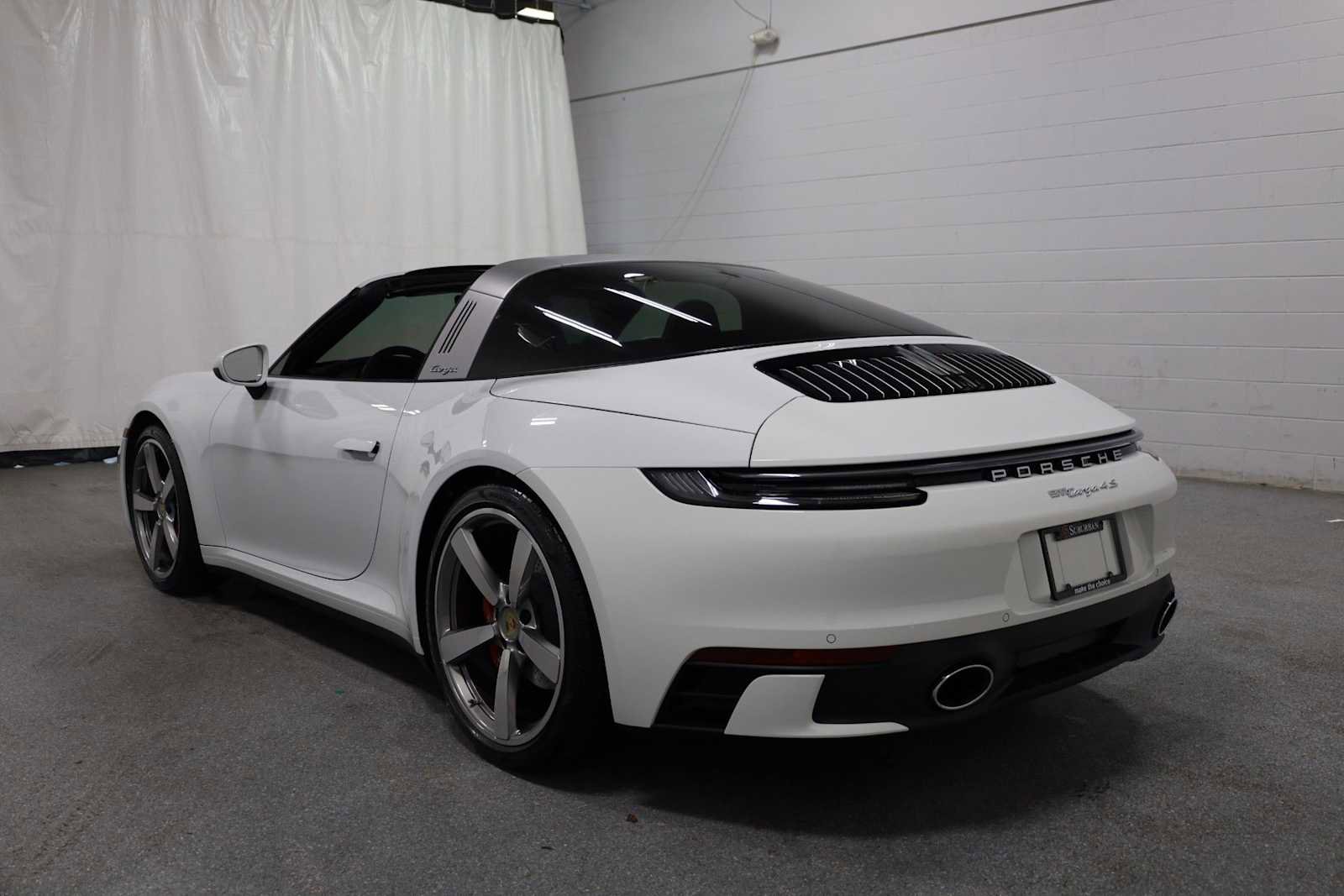 Certified 2024 Porsche 911 Targa 4S image 3