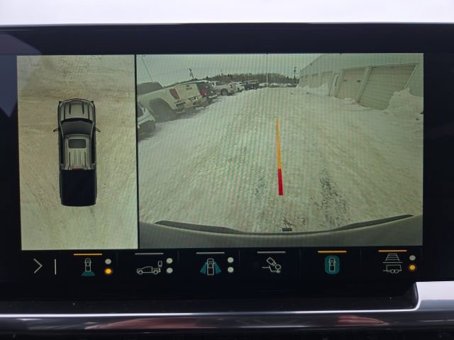 Used 2022 Chevrolet Silverado 1500 LTZ image 34