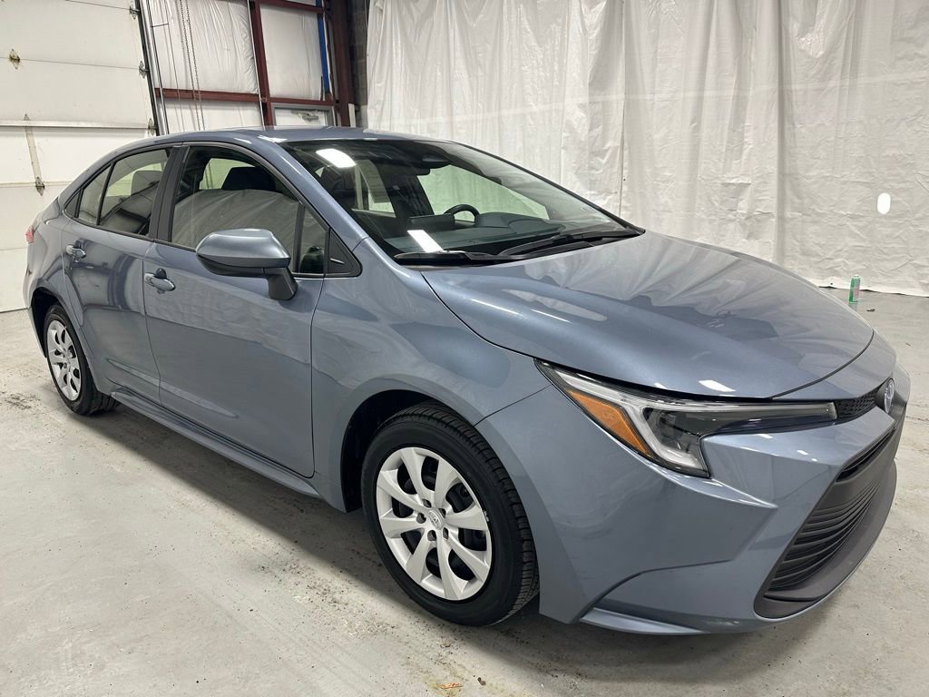 Used 2025 Toyota Corolla LE