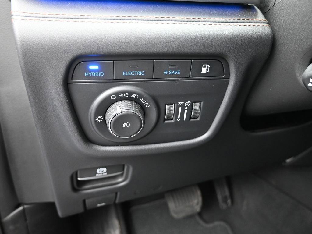 Used 2023 Jeep Grand Cherokee Summit image 35