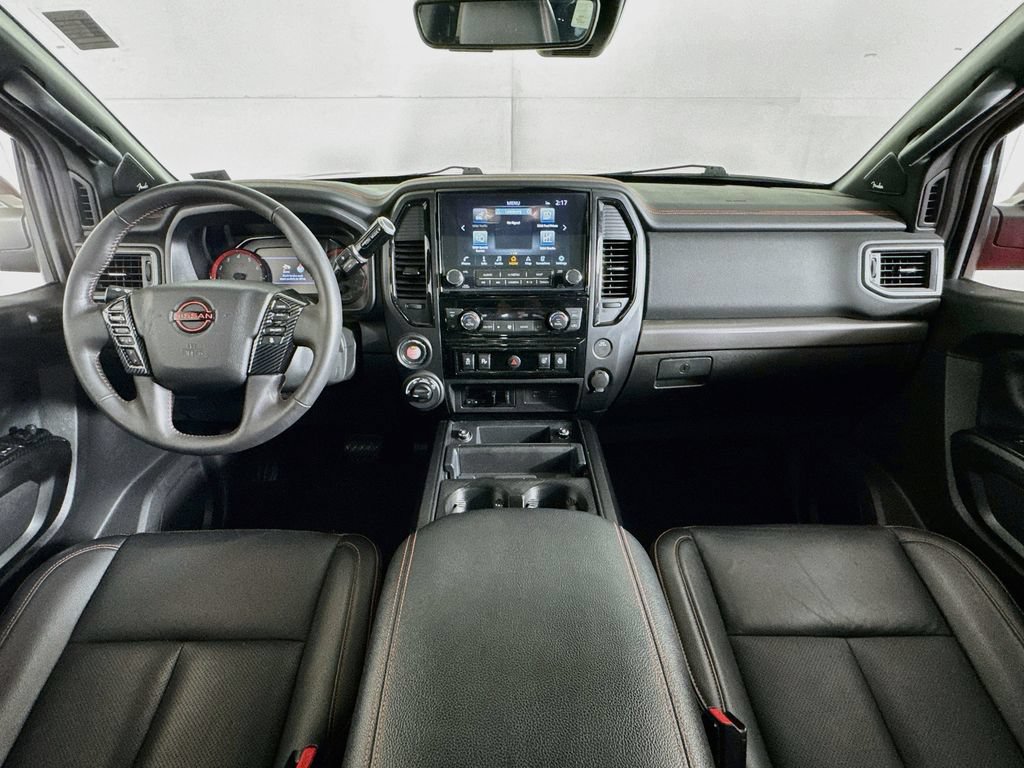 Used 2023 Nissan Titan PRO-4X w/ Pro-4x Convenience Package AWD/4WD image 31