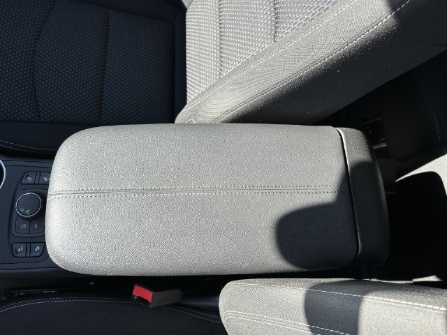 Certified 2024 GMC Terrain SLE w/ Driver Convenience Package FWD image 31