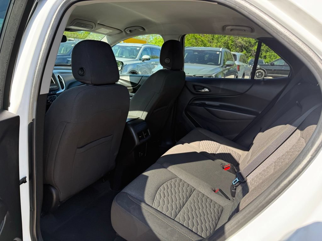 Used 2019 Chevrolet Equinox LT FWD image 10