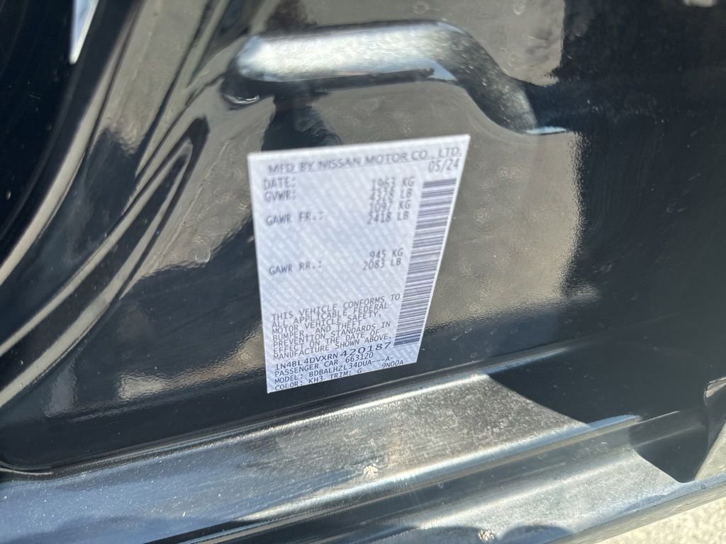 Used 2024 Nissan Altima 2.5 SV FWD image 28
