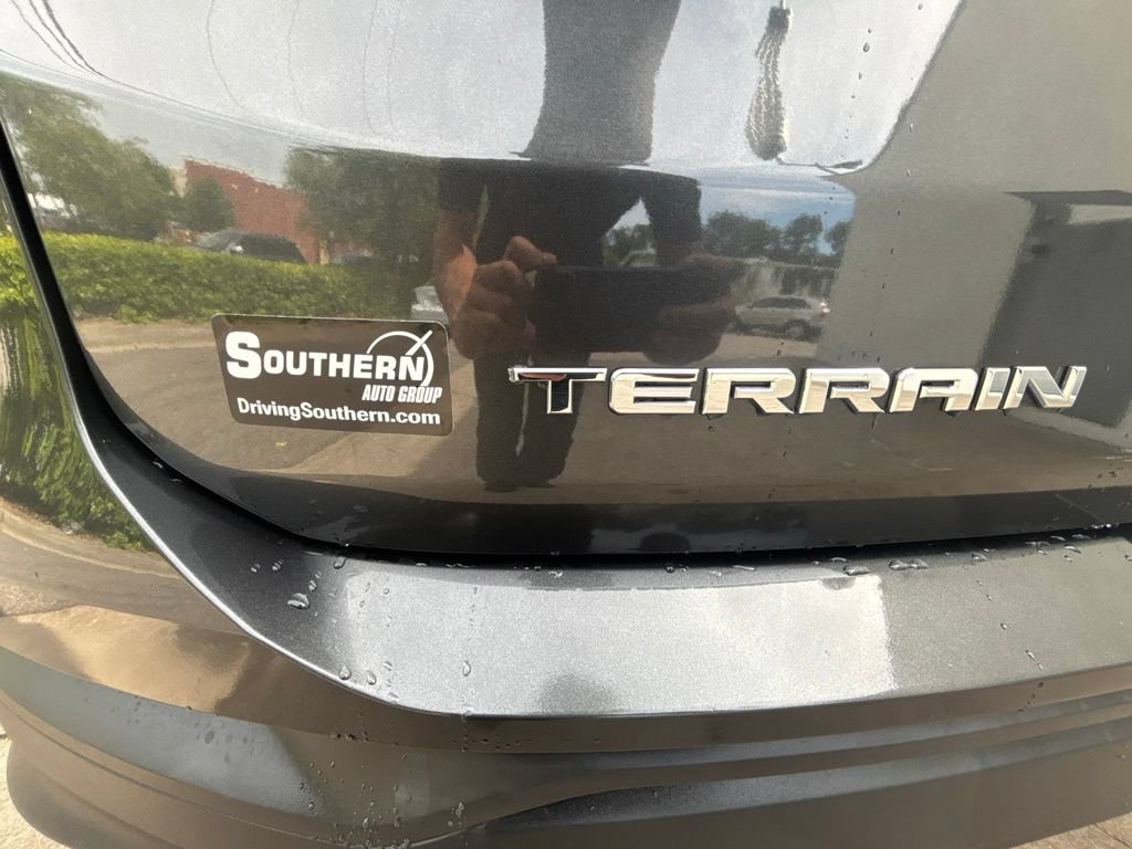 Used 2020 GMC Terrain SLE w/ Driver Convenience Package FWD image 12