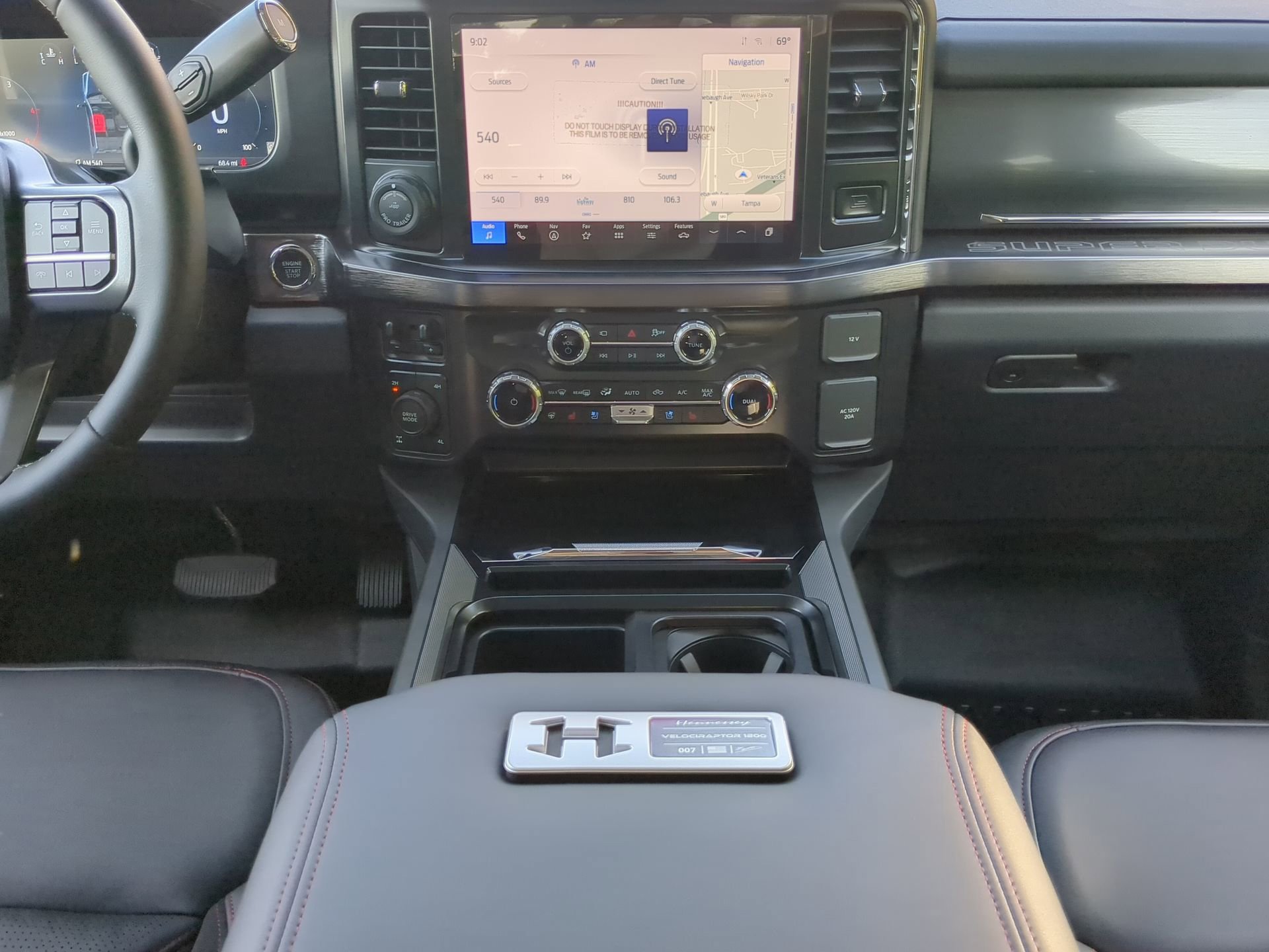 New 2026 Ford F250 Lariat w/ Black Appearance Package AWD/4WD image 55