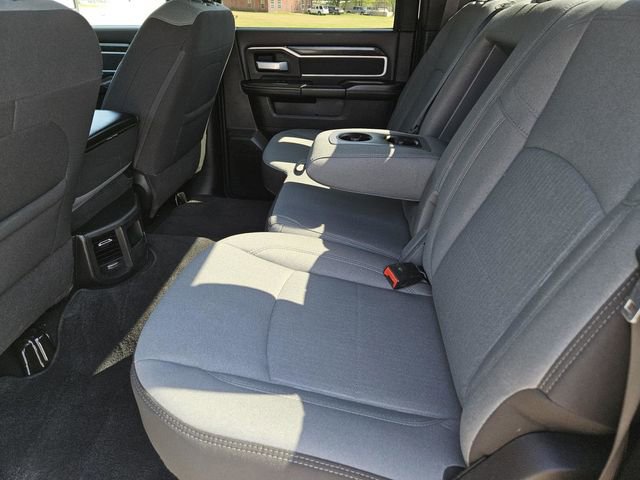 Used 2024 RAM 2500 Big Horn AWD/4WD image 31