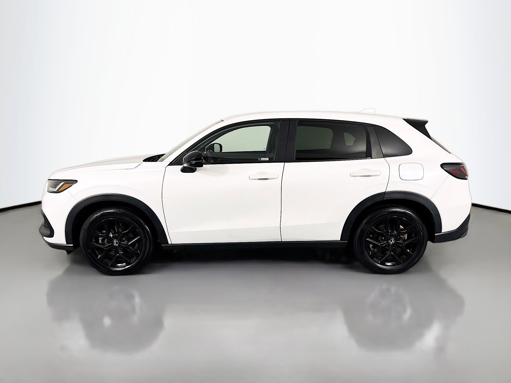 Certified 2023 Honda HR-V Sport image 8