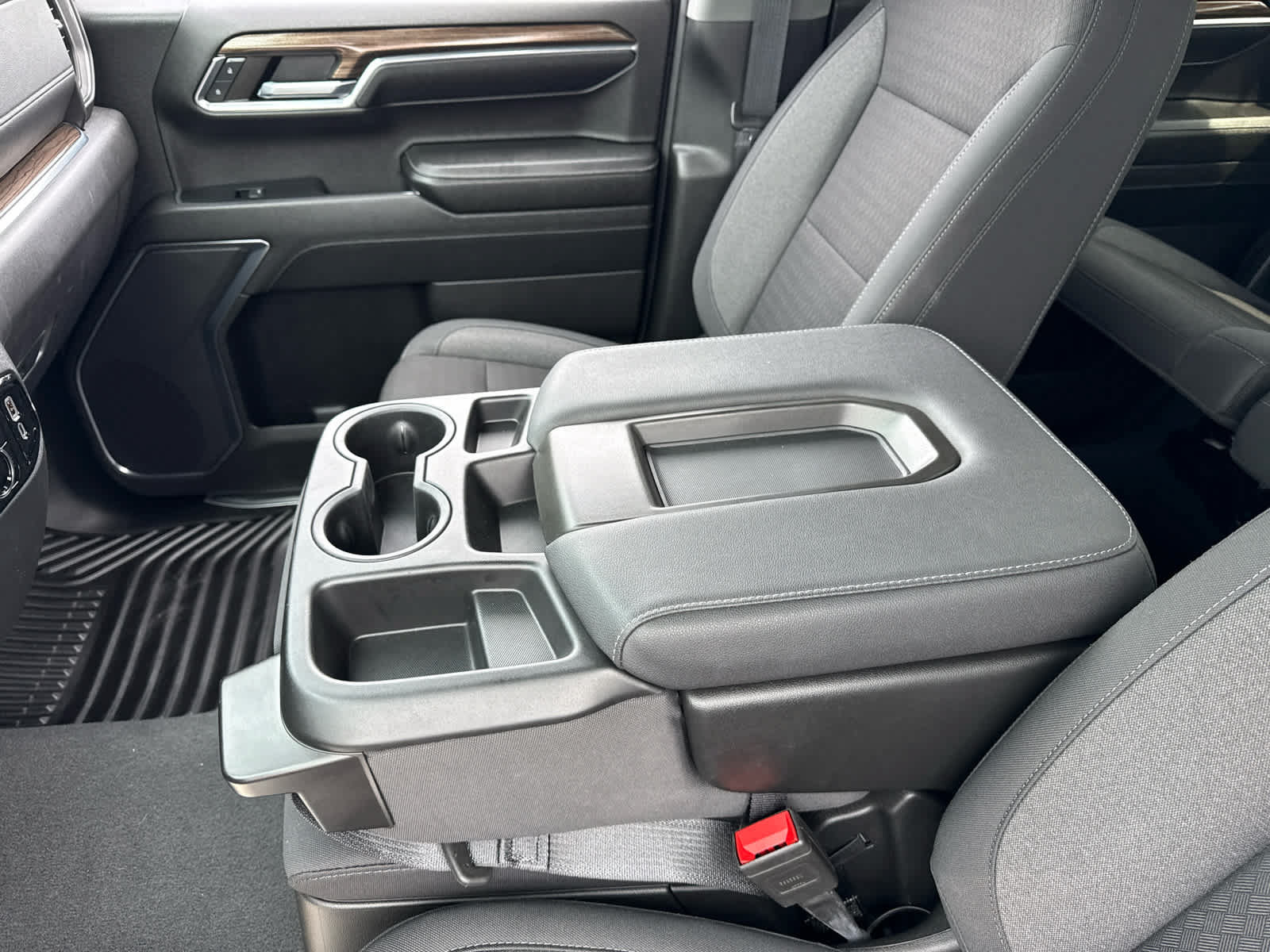 Certified 2024 Chevrolet Silverado 1500 LT AWD/4WD image 20