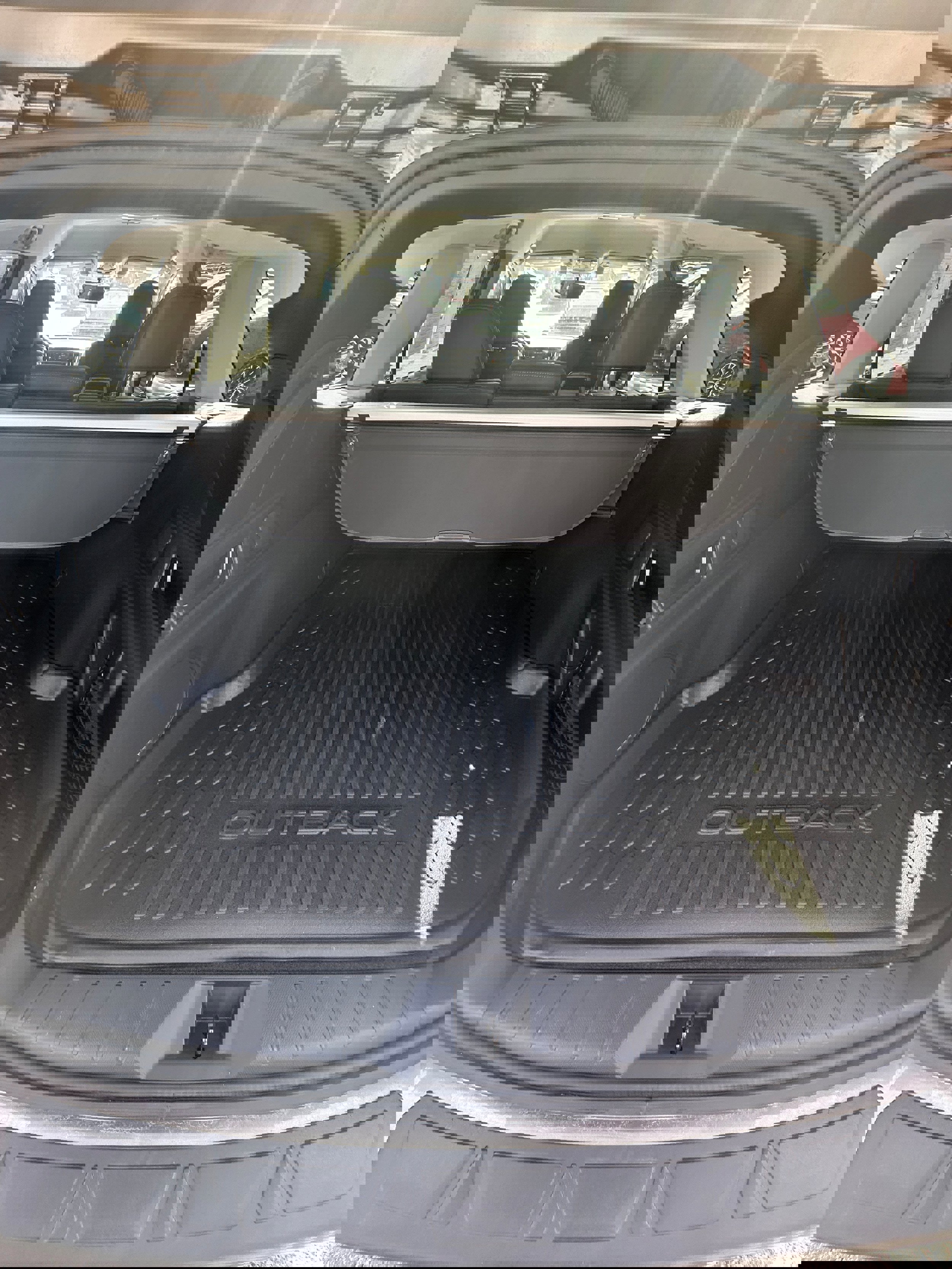 Used 2022 Subaru Outback Limited image 9