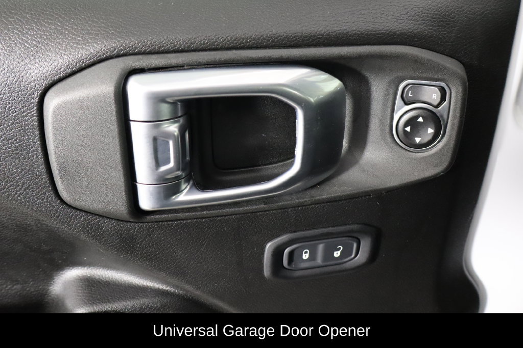 Used 2023 Jeep Wrangler Unlimited w/ Cold Weather Group AWD/4WD image 20