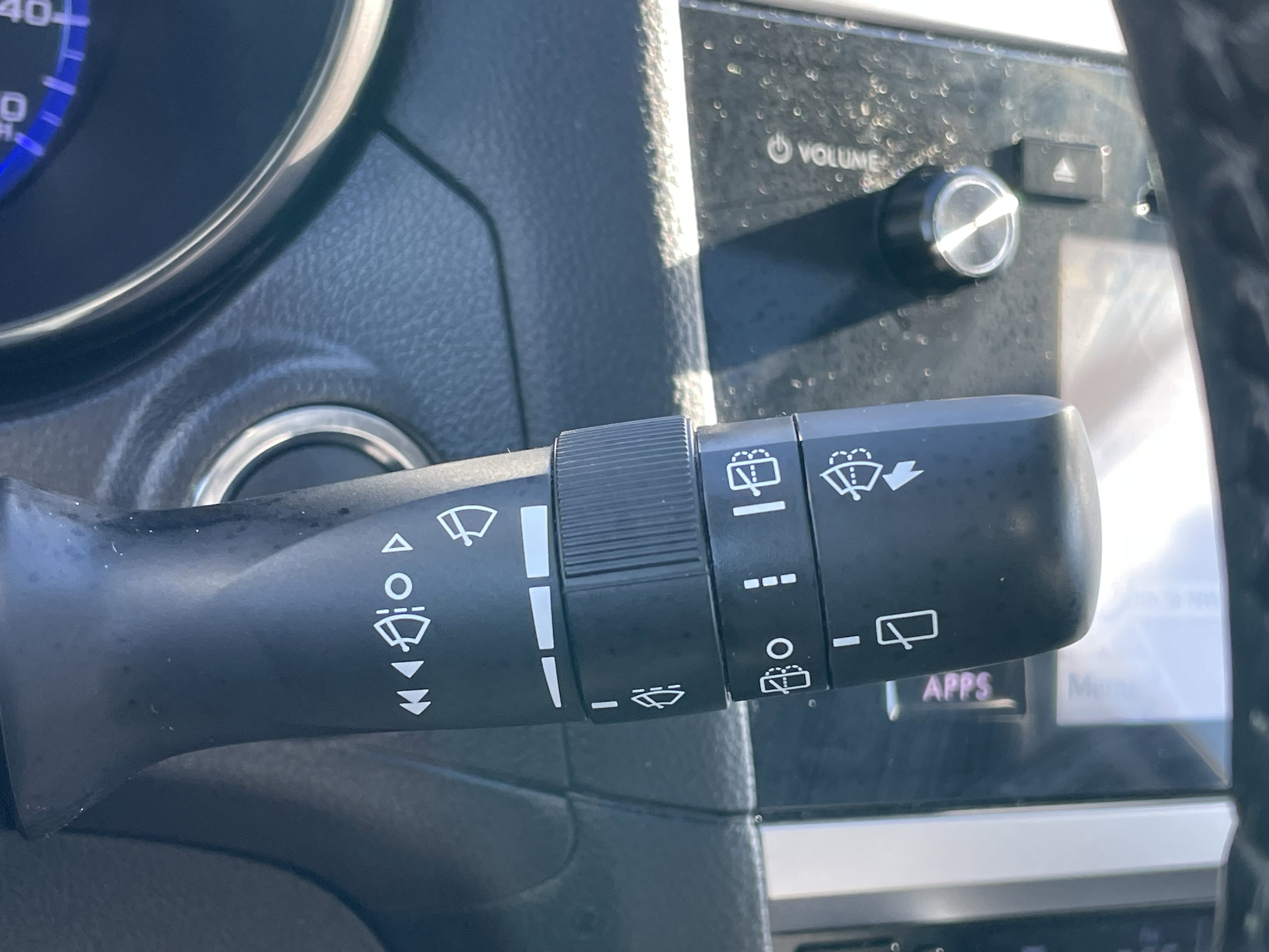 Used 2017 Subaru Outback 3.6R Limited image 19