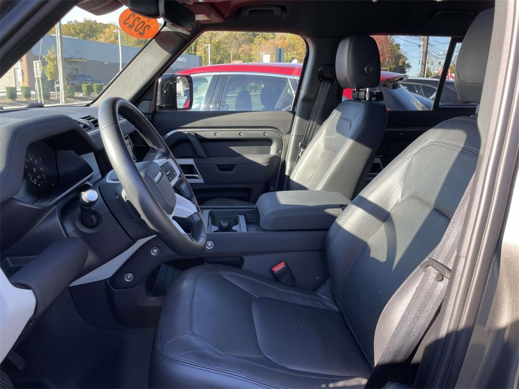 Used 2023 Land Rover Defender 110 S image 14