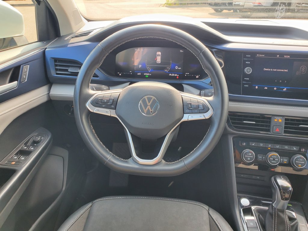 Used 2024 Volkswagen Taos SE AWD/4WD image 11