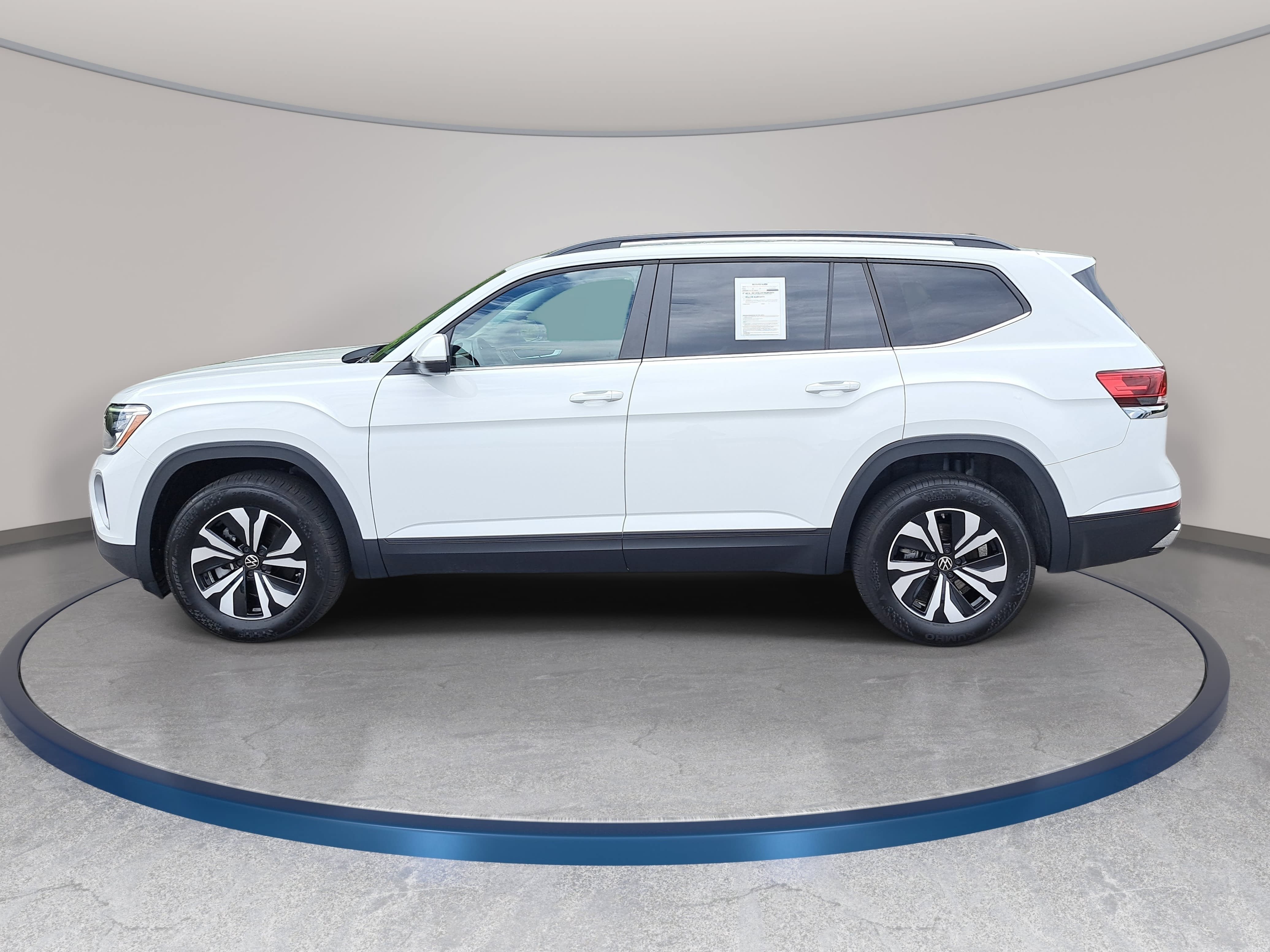 Certified 2025 Volkswagen Atlas SE AWD/4WD image 8
