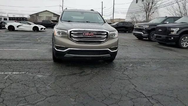 Used 2019 GMC Acadia SLE w/ Driver Alert Package I image 3