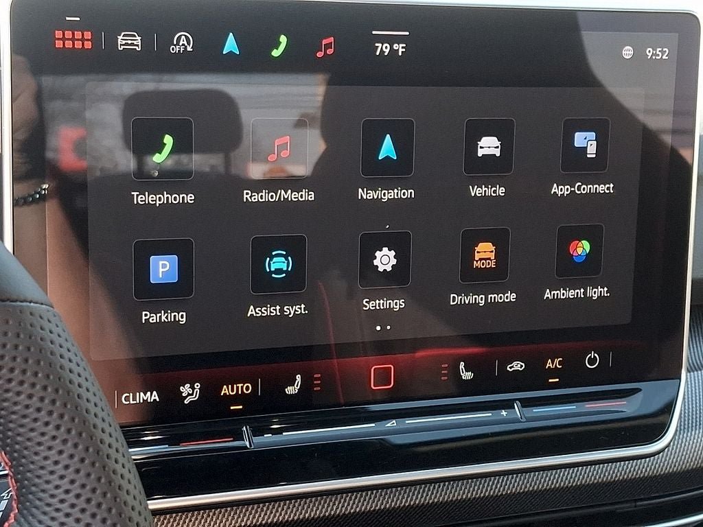 New 2026 Volkswagen GTI SE FWD image 10