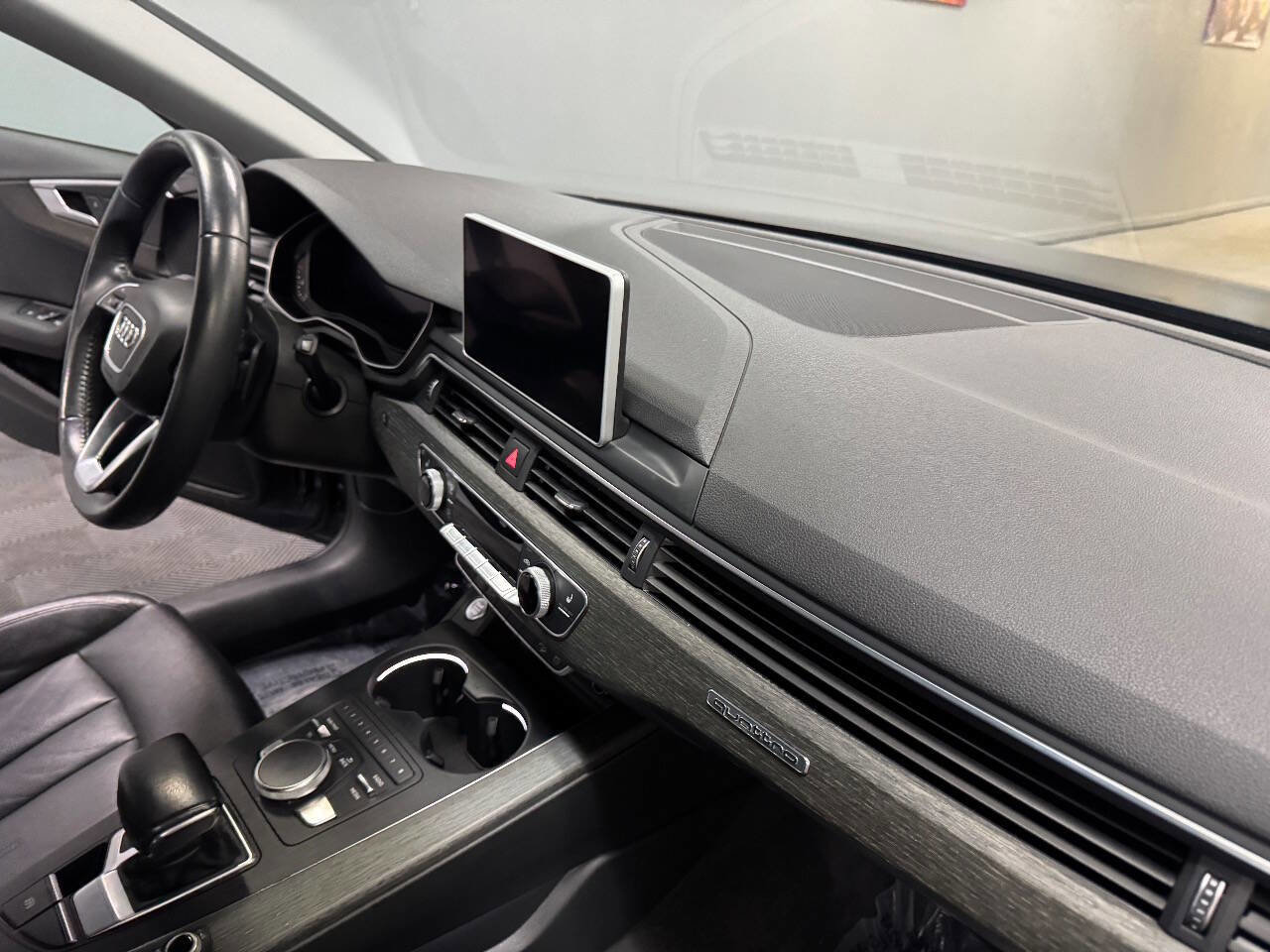 Used 2018 Audi A4 2.0T allroad Premium image 51