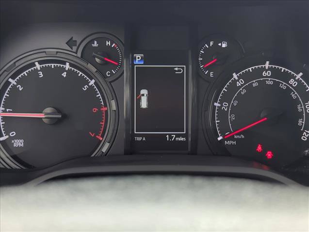 Used 2022 Toyota 4Runner SR5 Premium w/ Moonroof Package AWD/4WD image 12