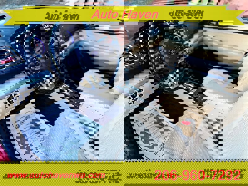 Used 2017 Subaru Outback 2.5i Premium image 10