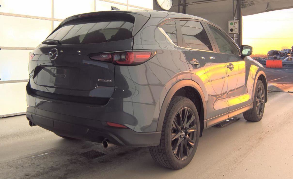 Used 2024 MAZDA CX-5 Carbon Edition image 9