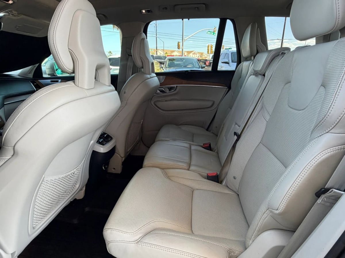 Used 2017 Volvo XC90 T6 Inscription w/ Vision Package AWD/4WD image 48