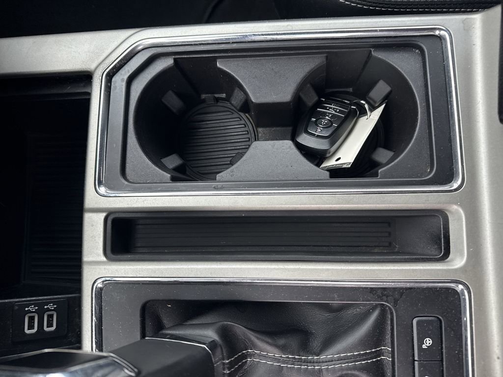 Used 2019 Ford F150 Lariat w/ Equipment Group 502A Luxury image 36