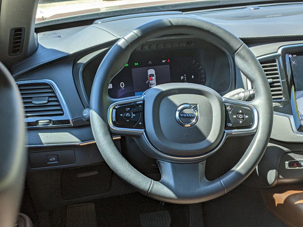 Used 2023 Volvo XC90 B6 Ultimate w/ Protection Package Premier AWD/4WD image 14