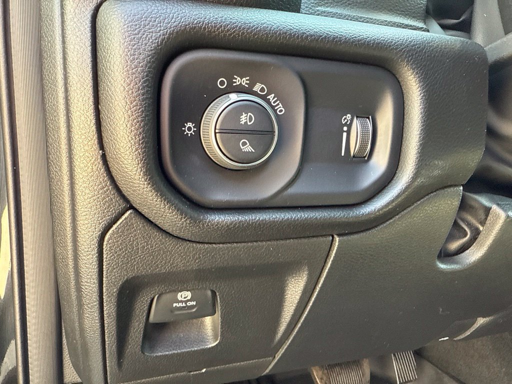 Used 2023 RAM 1500 Big Horn AWD/4WD image 22