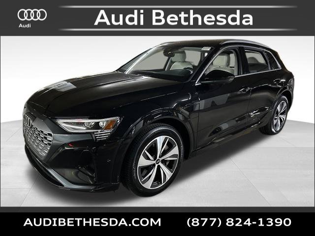 Certified 2024 Audi Q8 e-tron Premium Plus w/ Premium Plus Package AWD/4WD image 3