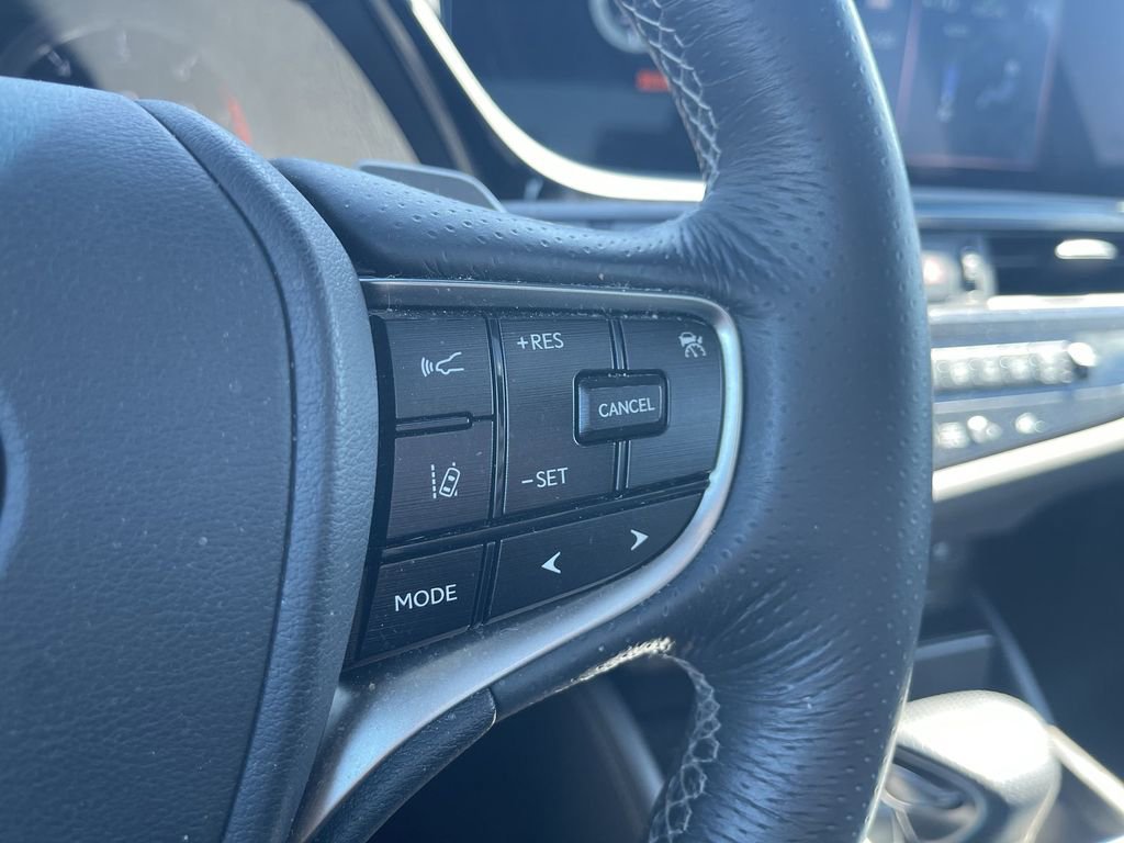 Used 2022 Lexus ES 350 F Sport w/ Accessory Package 2 image 10